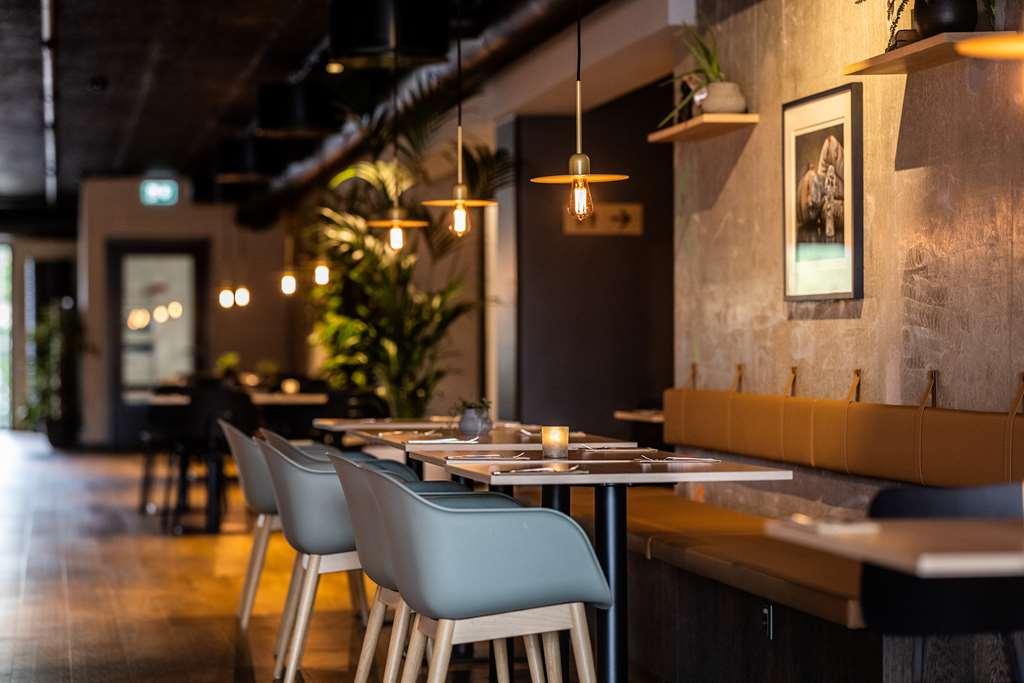 Peak 12 Hotel ヴィボー レストラン 写真
